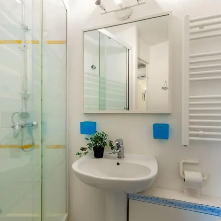 Le Belvedere - V2 009 By Interhome