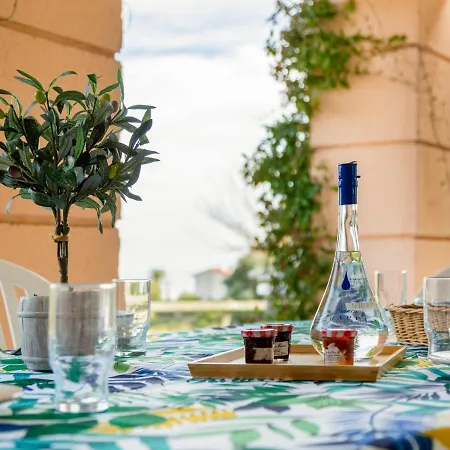 Апартаменты Le Belvedere - V2 009 By Interhome