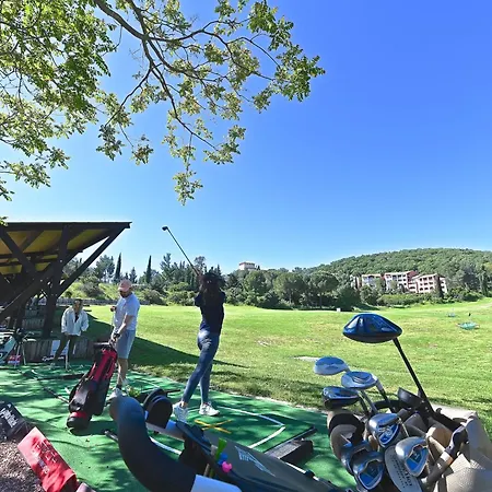 Апартаменты Le Belvedere - V2 009 By Interhome *